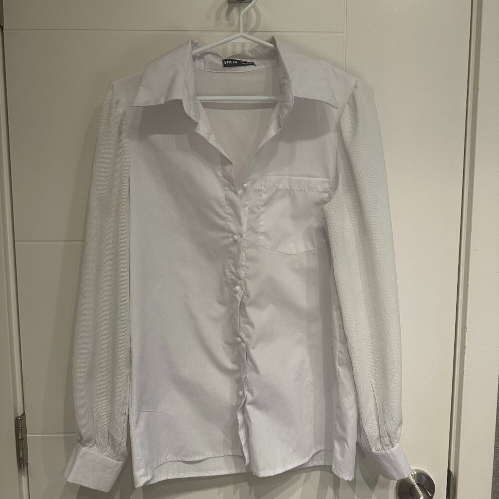 SHEIN Crepe Sleeve Button Down
